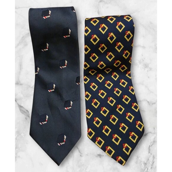 Christian Dior Mens Neck Ties (2) Cravates‎ Polyester Geometric Navy Blue 56" - Picture 2 of 8
